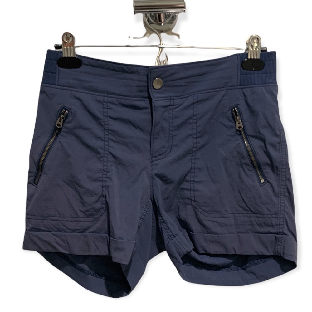 Athleta Steel Blue Trekkie Shorts Sz 8